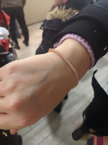 Customer photo review of Bracciale Tennis Zirconi Rosa 3mm Placcato in Oro Rosa