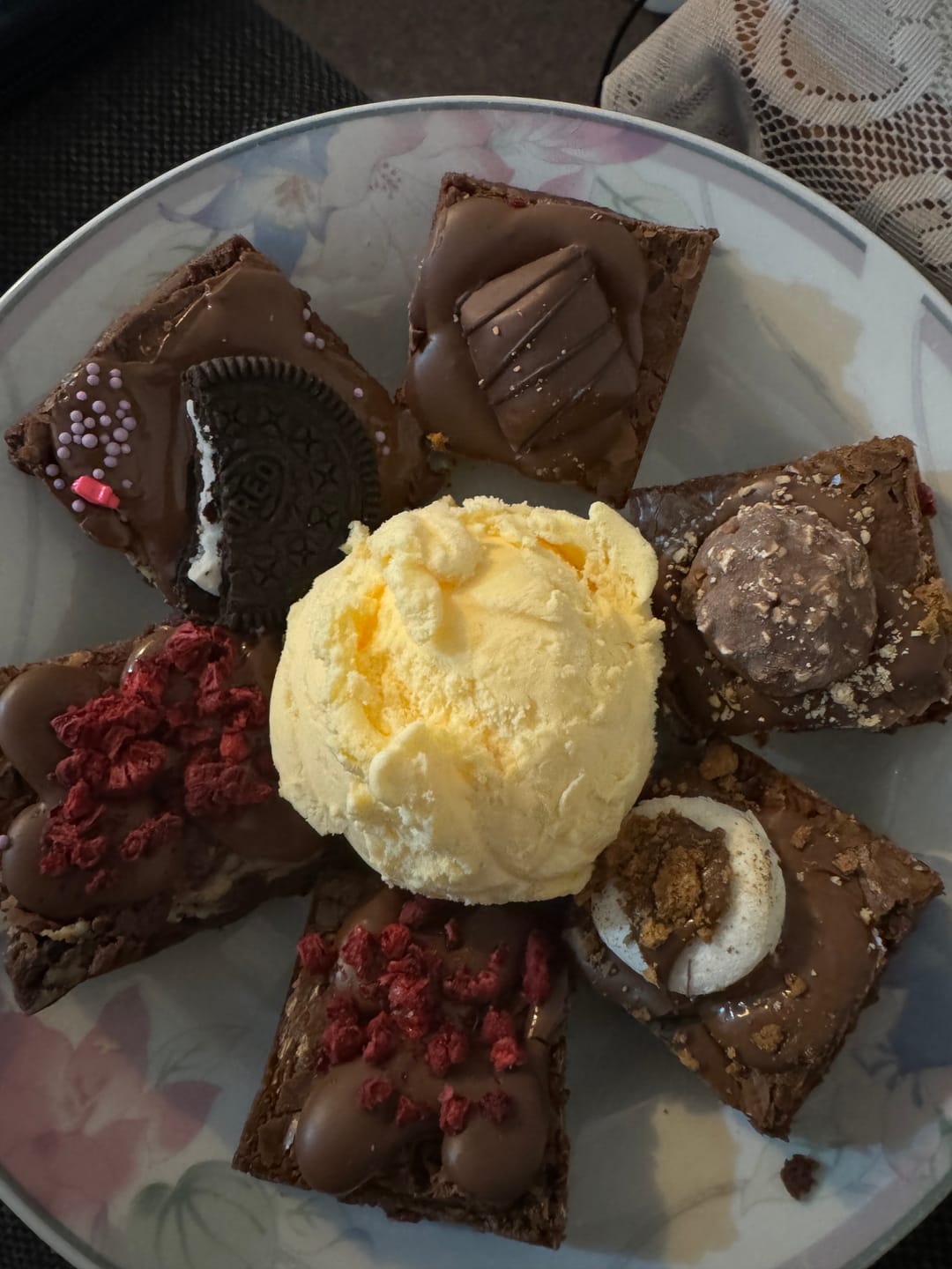 Customer photo review of Favourites brownie