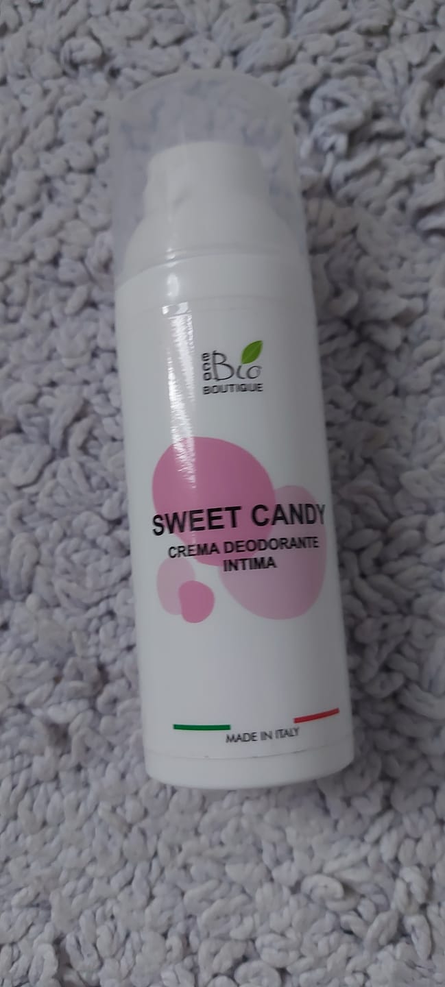 Customer photo review of V Skincare Kit