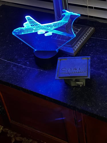 Customer photo review of C-141 Starlifter - 3D Optical Illusion Lamp