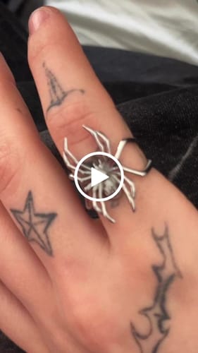 Customer video review of Spider Ring