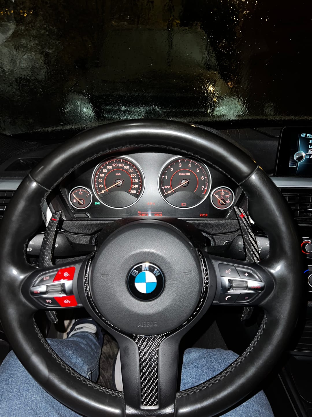Customer photo review of BMW F1x/F2x/F3x Indre Karbon Rattdeksel