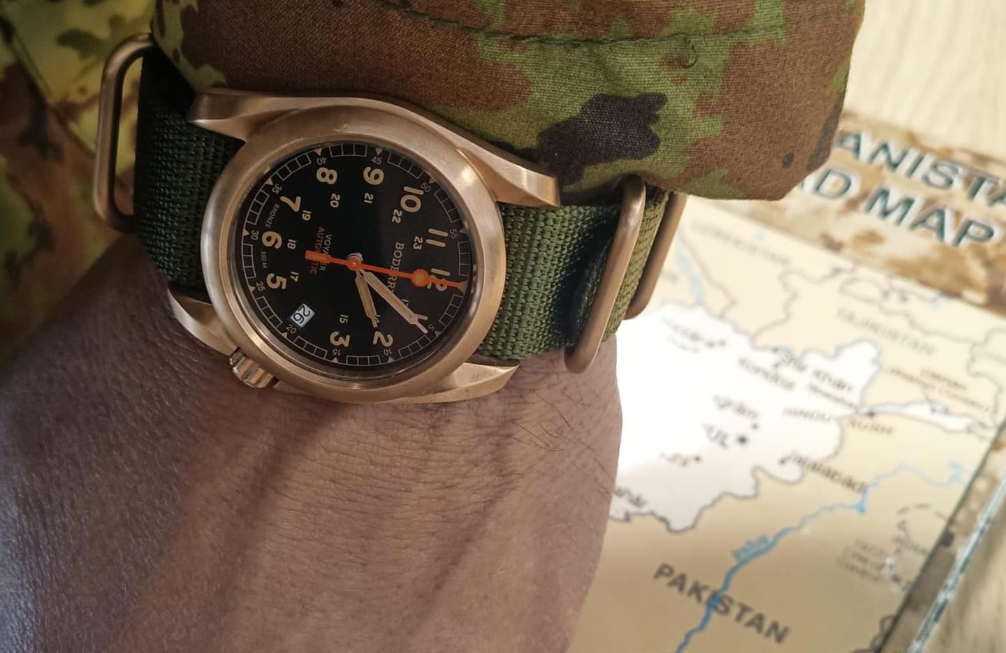 Customer photo review of VOYAGER - 100M Waterproof Bronze Automatic Field Watch | Black