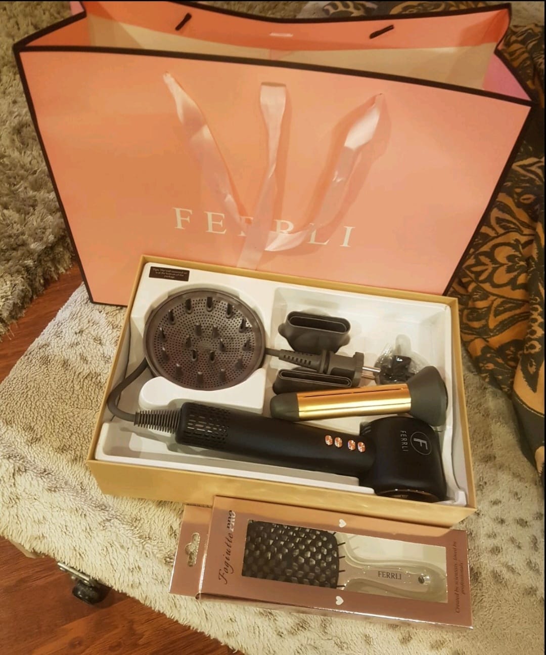 Customer photo review of SUPERIONIC ultra lengvas ir tyliausias džiovintuvas rinkoje