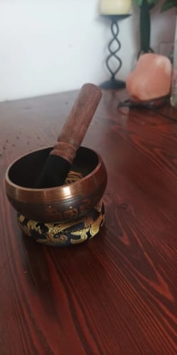 Customer photo review of Tibetan Singing Bowl Set Lotus for Meditation Yoga Relaxation Chakra Healing Prayer and Mindfulness