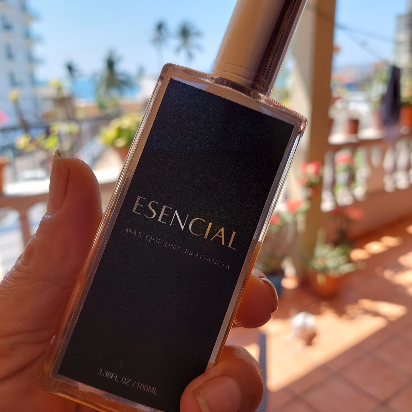 Customer photo review of H300 Inspirado en: Ombré Leather Parfum - Tom Ford