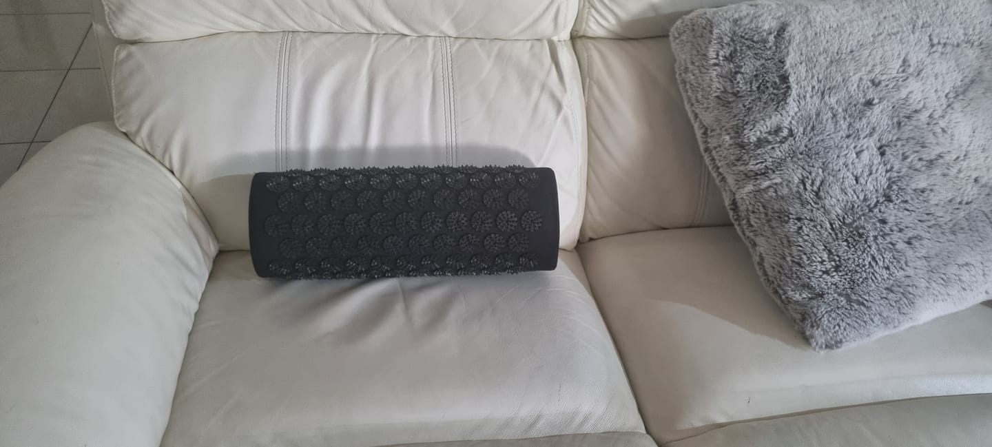 Customer photo review of Muscle Mat Luxury Acupressure Mat With Pillow