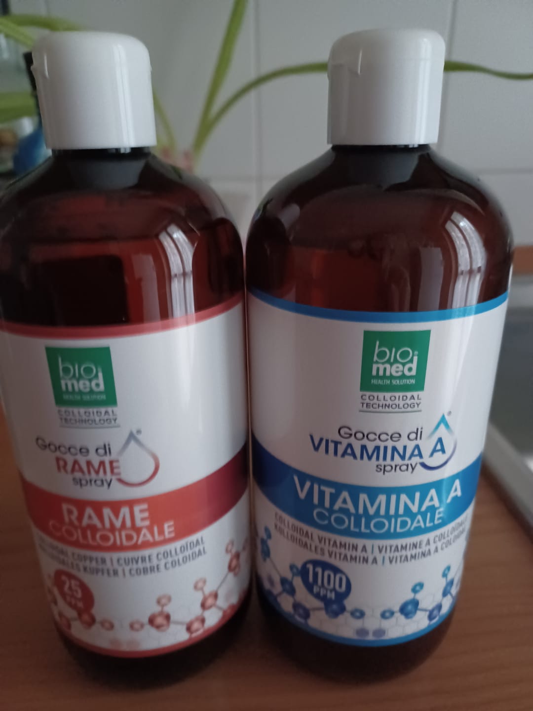 Customer photo review of VITAMINA A COLLOIDALE PURA SPRAY - NANO GOCCE BIOMED - 500 ml. - 1100 ppm