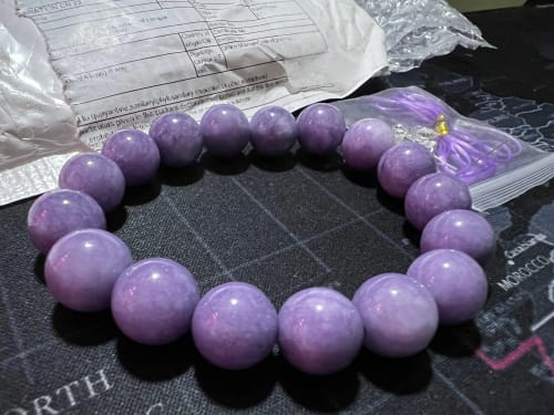 Customer photo review of Natural Aquamarine Bead Bracelets Purple Stone