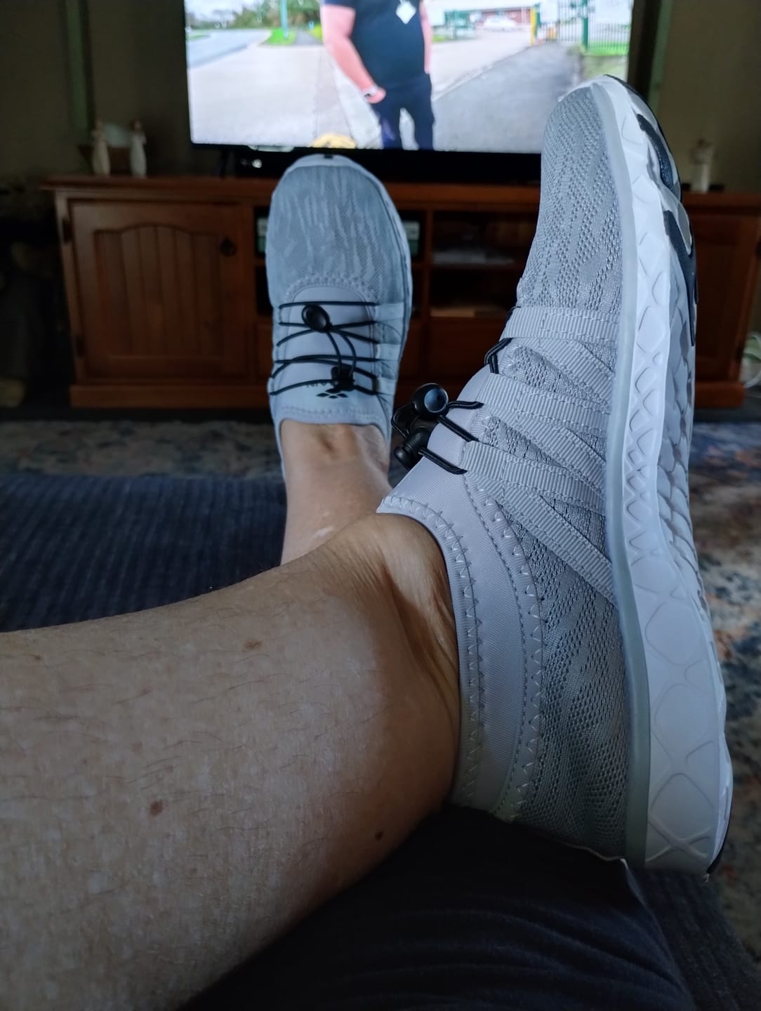 Customer photo review of Aleader Women's Xdrain Hydrogy Water Shoes