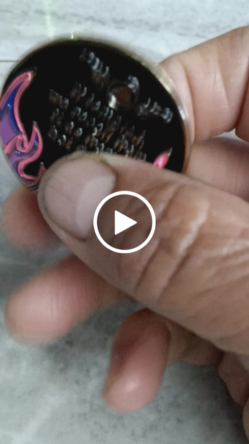 Customer video review of 1 to 40 Year Sobriety Mint Twisted Flames Gold Plated AA Recovery Medallion/Chip/Coin - Black/Pink/Purple/Blue