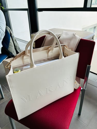 Customer photo review of MOANA - CREME