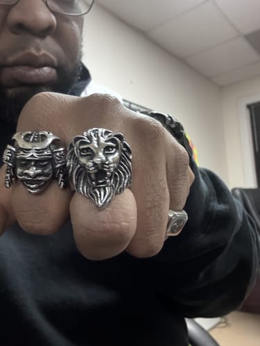 Customer photo review of Lion Head Ring