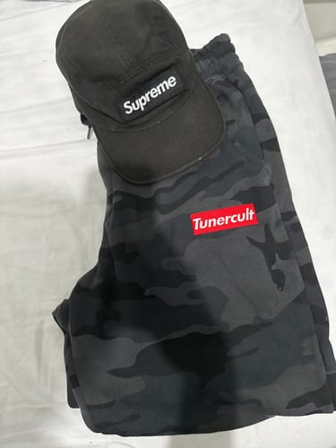 Customer photo review of "Black Camo Jogger" Pocket Box