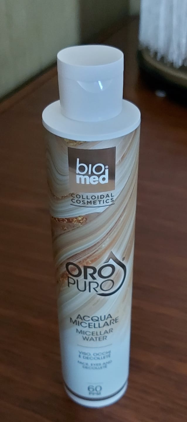 Customer photo review of ACQUA MICELLARE ALL'ORO COLLOIDALE PURO 60ppm - BIOMED 250ml