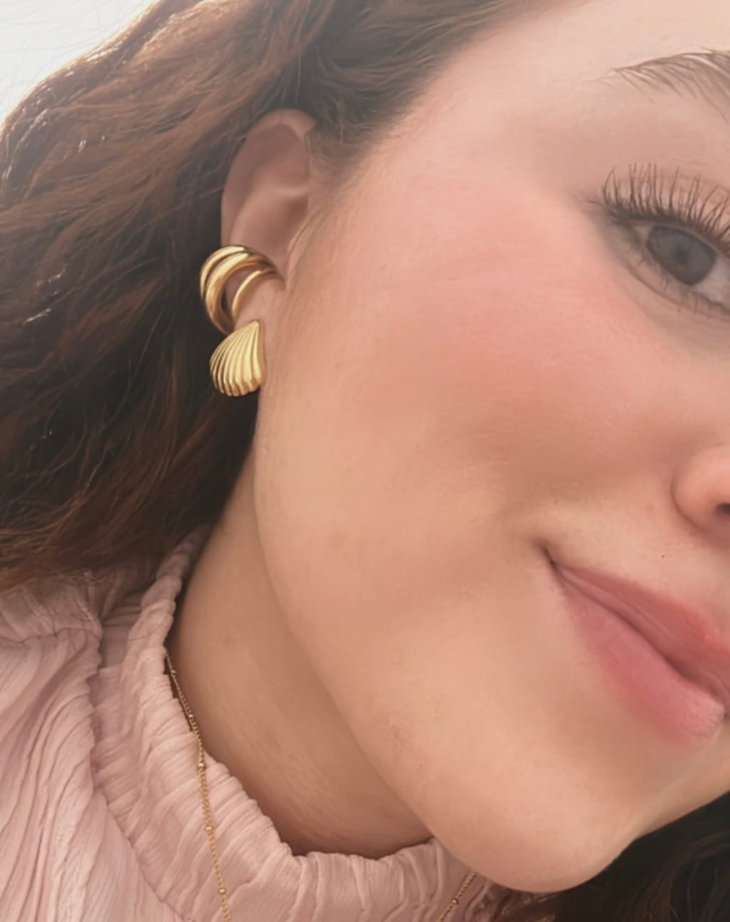 Customer photo review of Ear Cuff Triple Chunky
