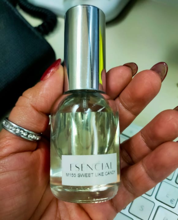 Customer photo review of M155 Inspirado en: Sweet Like Candy - Ariana Grande