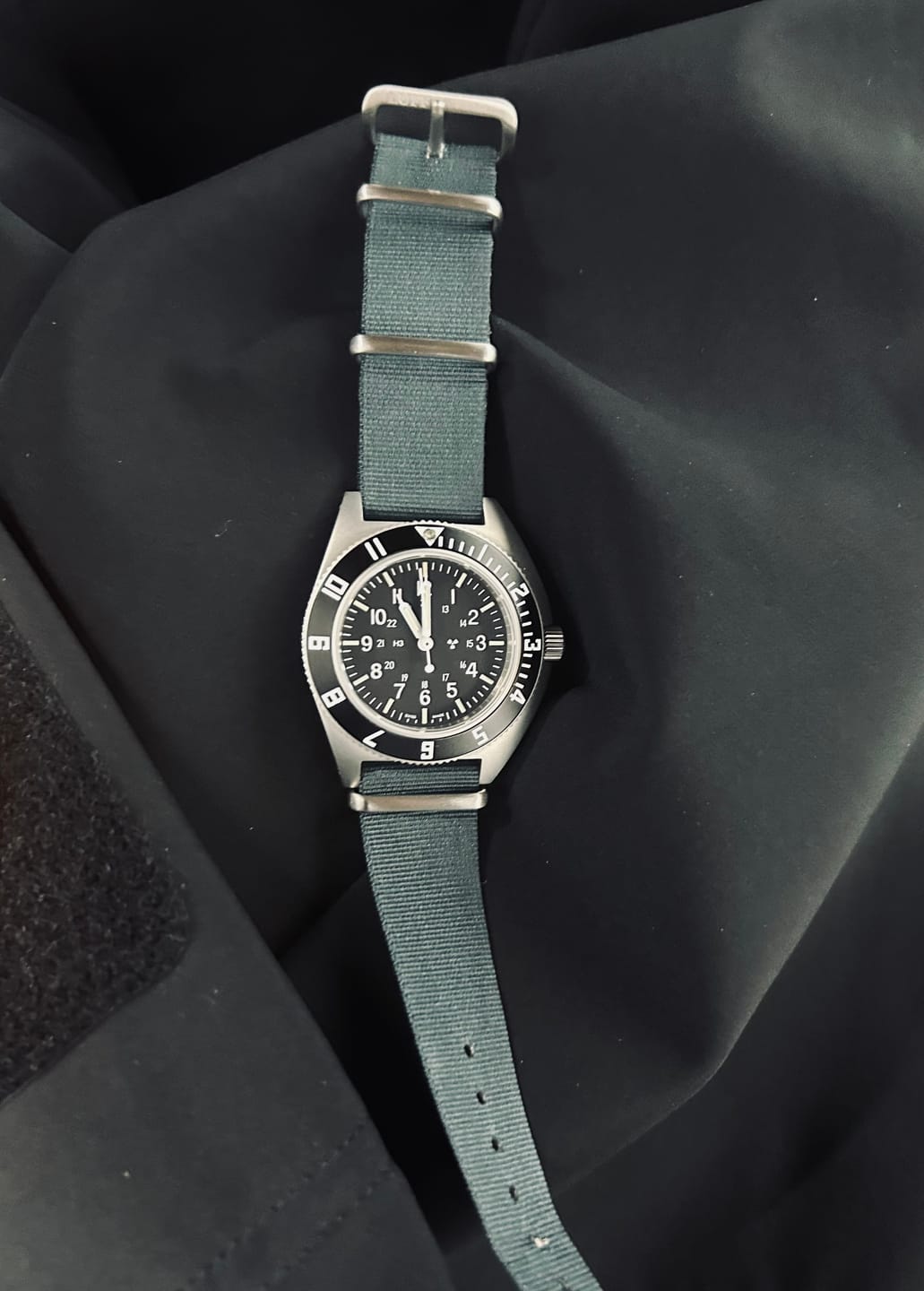 Customer photo review of Heat-Welded Plain Color Variant Mafia Strap 18, 20mm