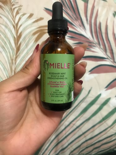 Customer photo review of Rosemary Mint Scalp & Hair Strengthening Oil 59ml