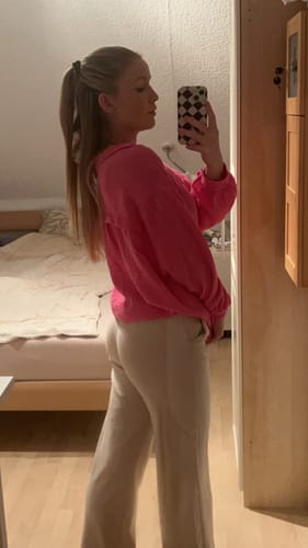 Customer photo review of Midi Waffle Bluse - Magenta