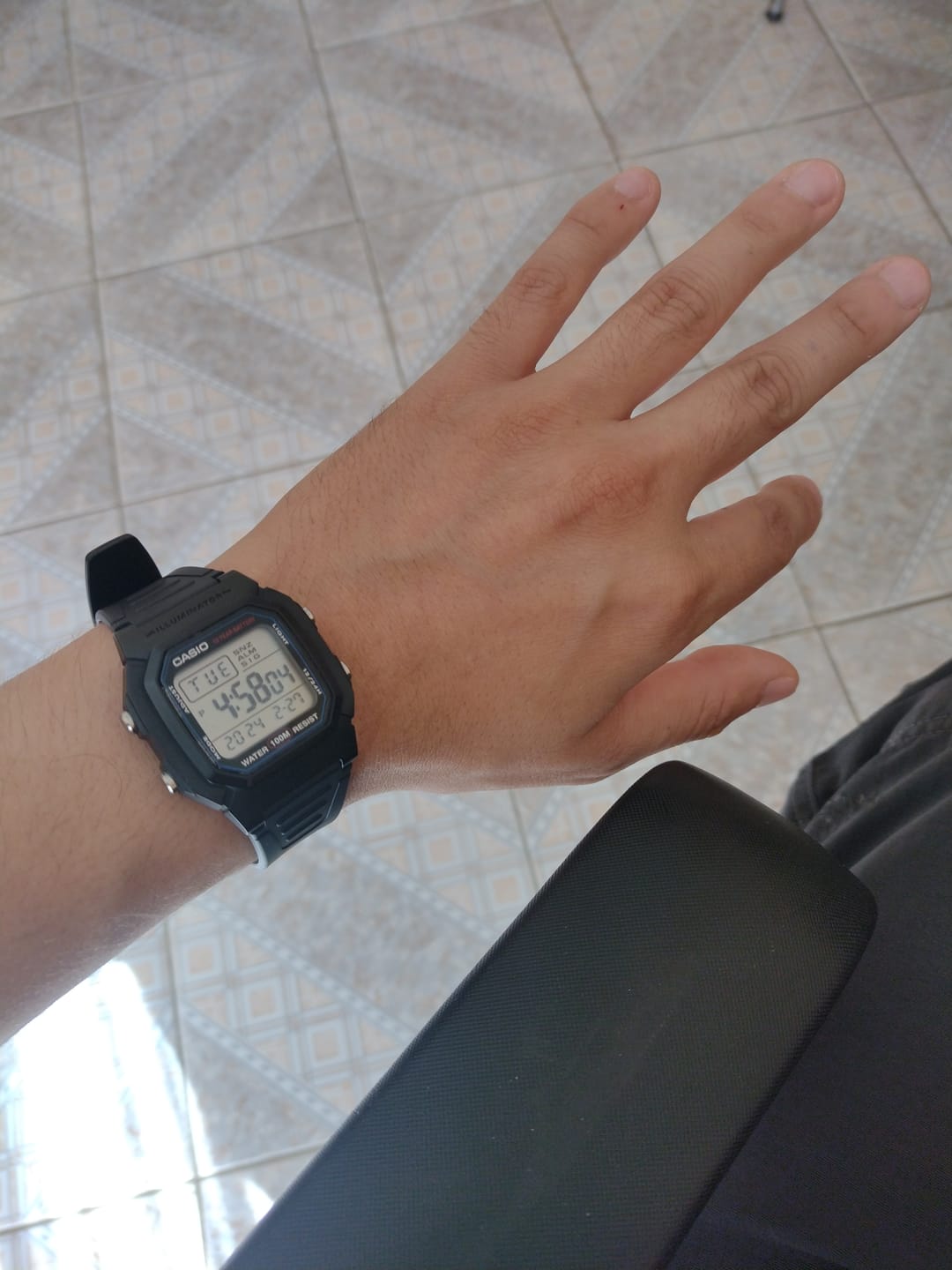 Customer photo review of Reloj Casio Vintage W-800H-1AVDF Líneas Azules