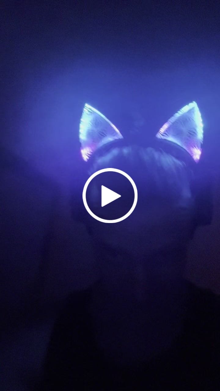 Customer video review of LED Infinity Mirror Cat Ears