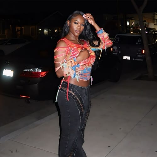 Customer photo review of LOW RISERS (BLACK DENIM)