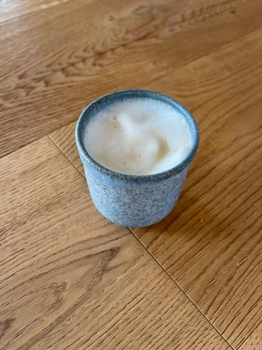 Customer photo review of Azul Neble - Becher grau reaktiv