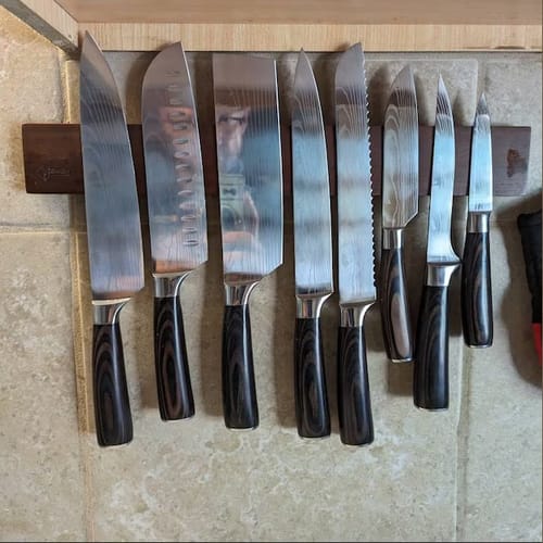 Customer photo review of Acacia Hardwood Magnetic Knife Strip