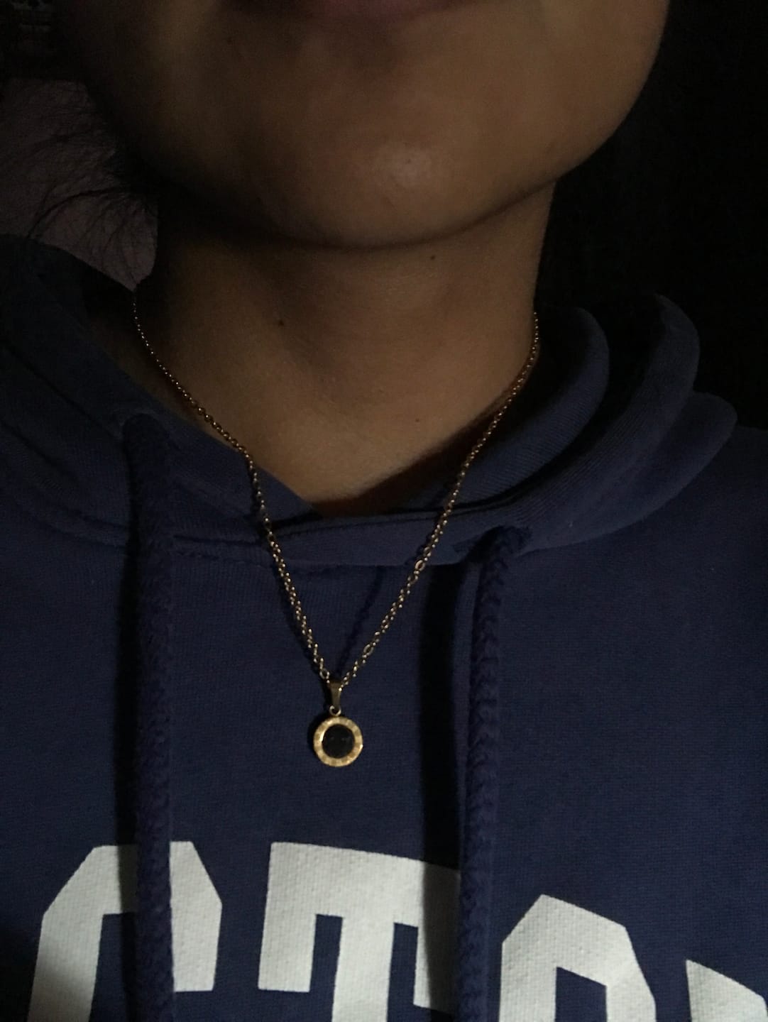Customer photo review of Collar Medalla