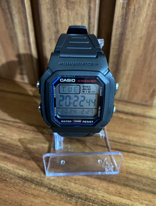 Customer photo review of Reloj Casio Vintage W-800H-1AVDF Líneas Azules