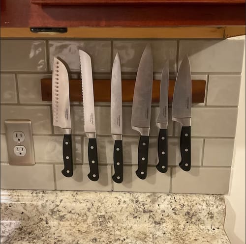 Customer photo review of Acacia Hardwood Magnetic Knife Strip