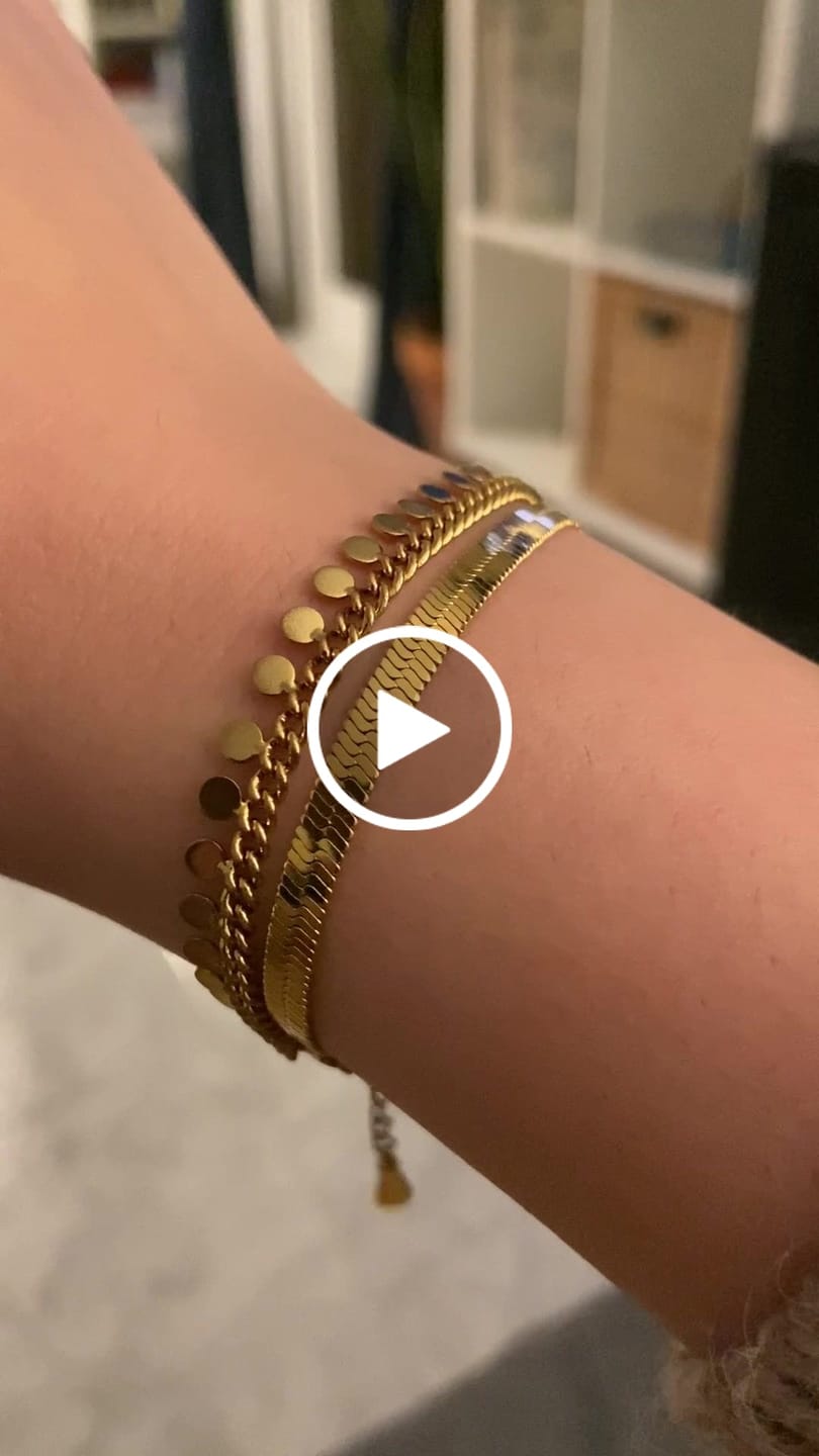 Customer video review of Pulsera Cleopatra 4MM