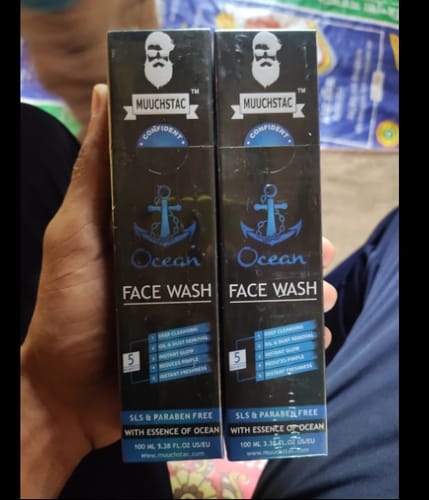 Customer photo review of Muuchstac Ocean Face Wash