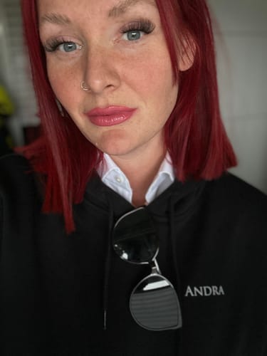 Customer photo review of Boss Babe