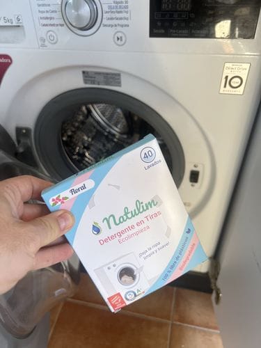 Customer photo review of Eco-Tiras de Detergente 40 lavados Natulim