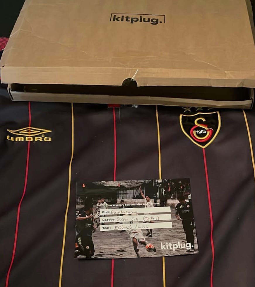 Customer photo review of RETRO Mystery Shirt