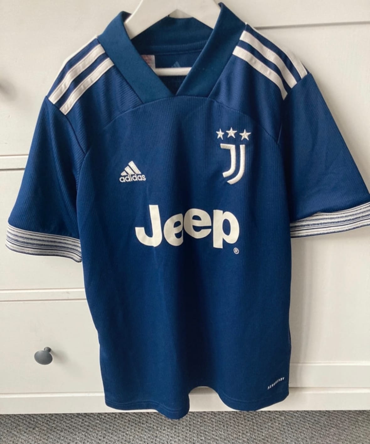 Customer photo review of MODERN Mystery Shirt