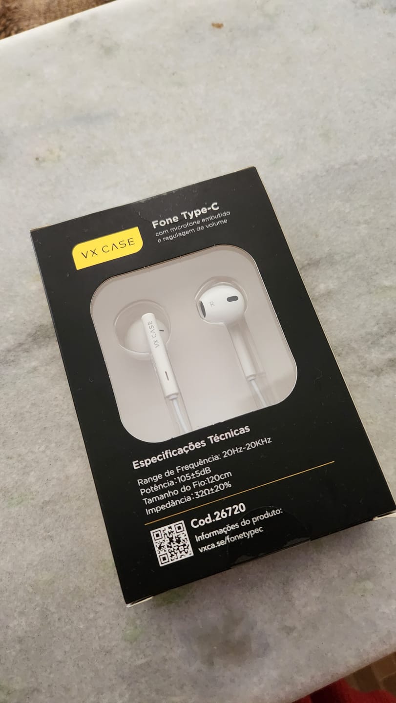 Customer photo review of Fones de Ouvido Type-C VX Case - Branco