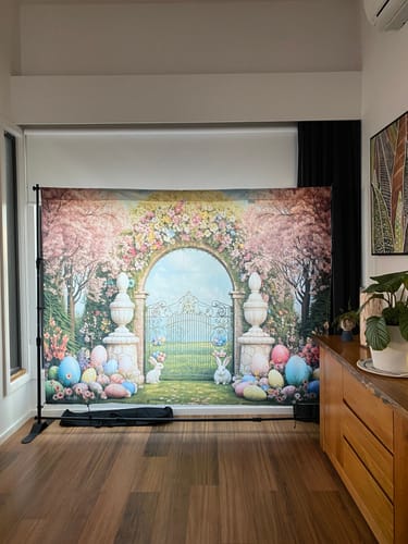 Customer photo review of Kate Equipment Framework Telescopic Stand Adjustable Photographic Backdrop Display Stand