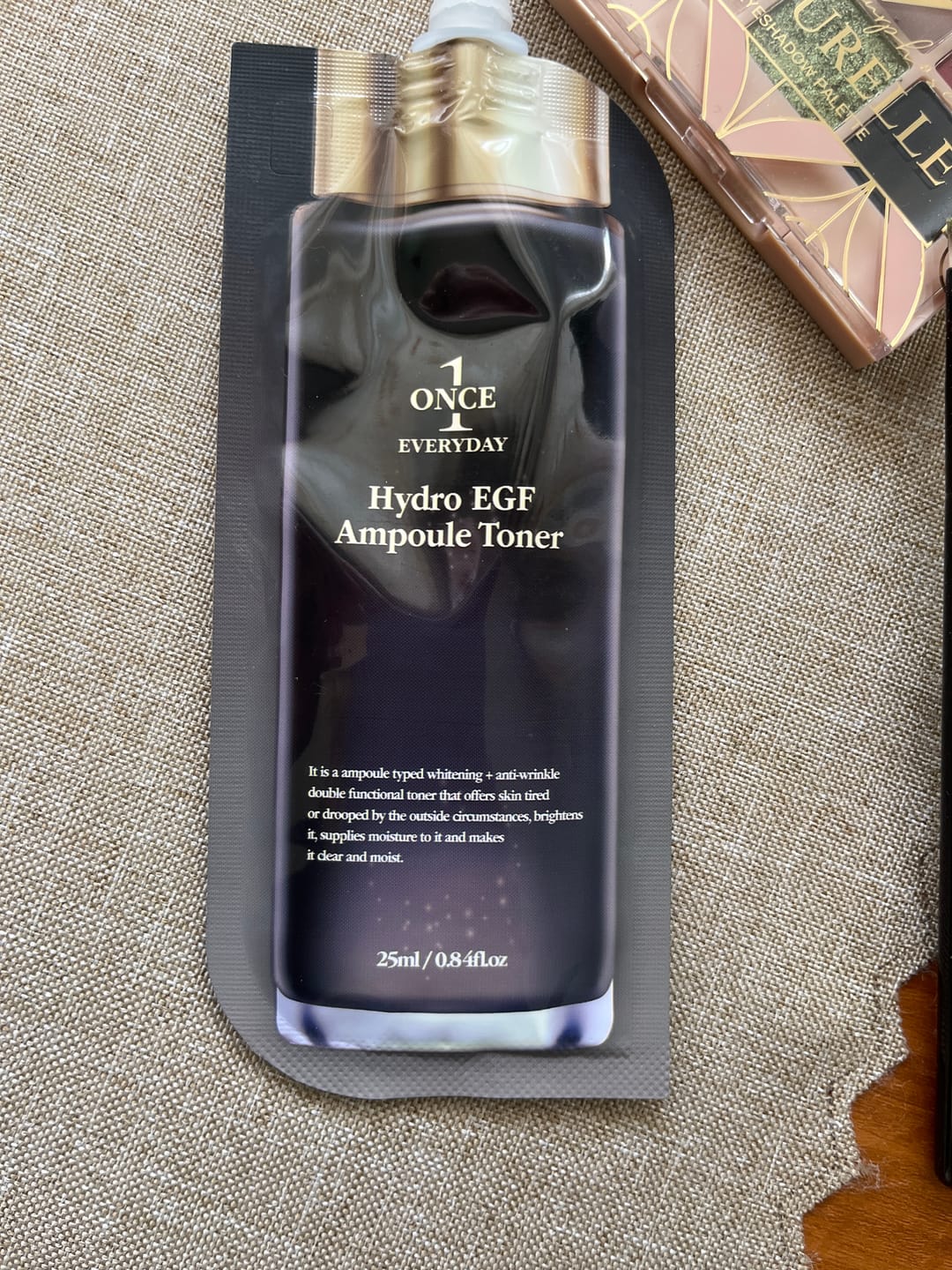 Customer photo review of Хидратиращ тонер-серум с подмладяващ пептиден комплекс Chamos Once Everyday