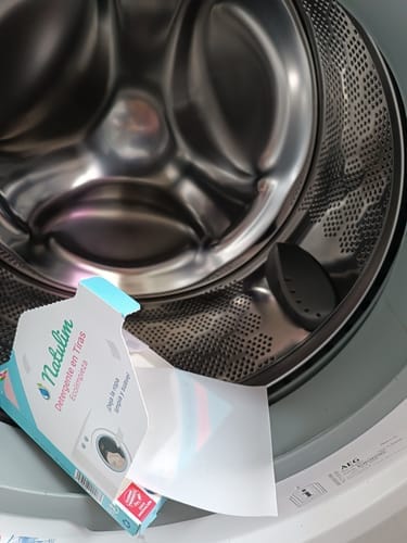 Customer photo review of Eco-Tiras de Detergente 40 lavados Natulim