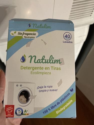 Customer photo review of Eco-Tiras de Detergente 40 lavados Natulim