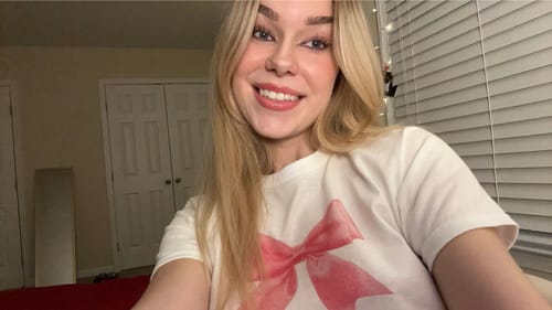 Customer photo review of 'Put a Bow On It' baby tee