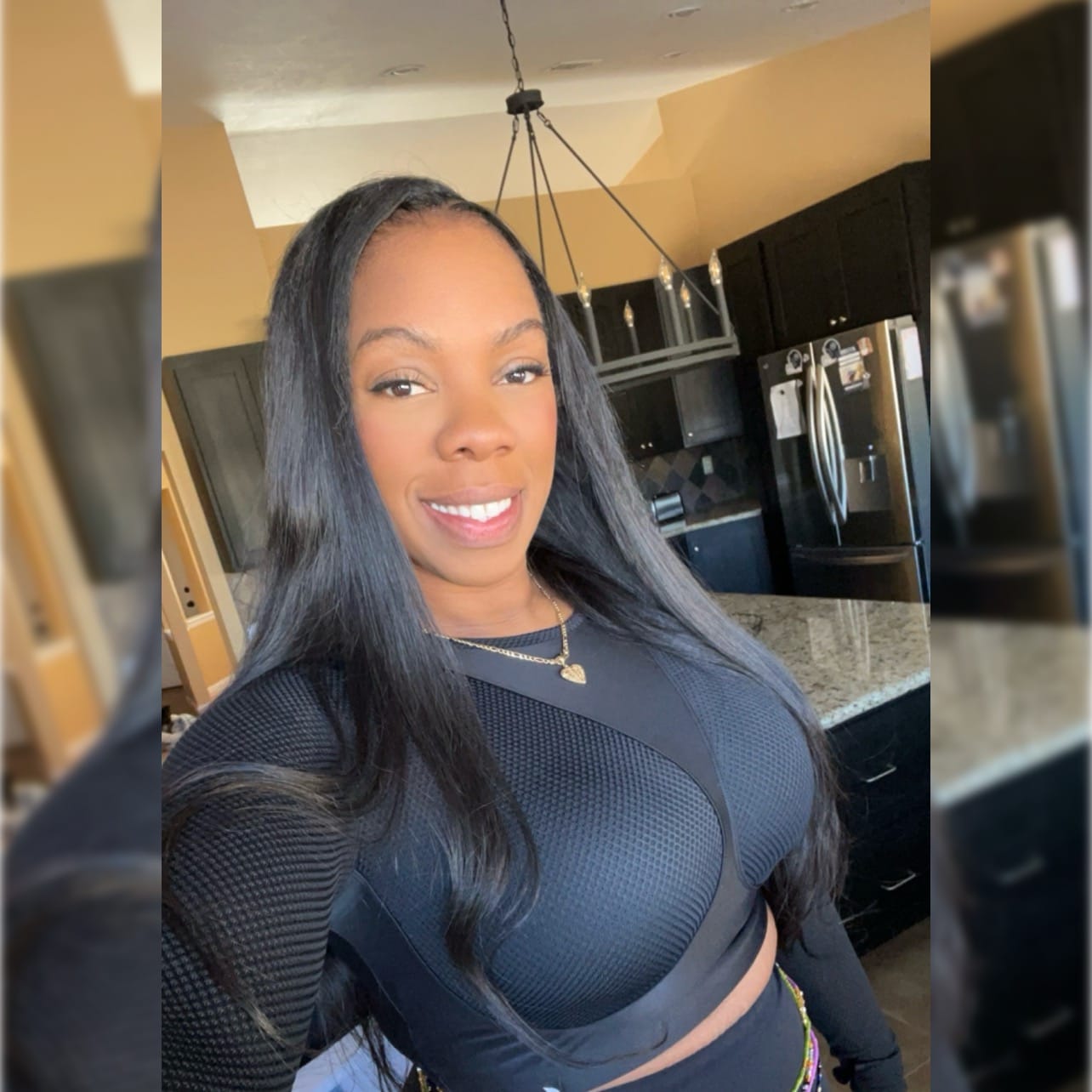 Customer photo review of Workout Top Extra Sex Black