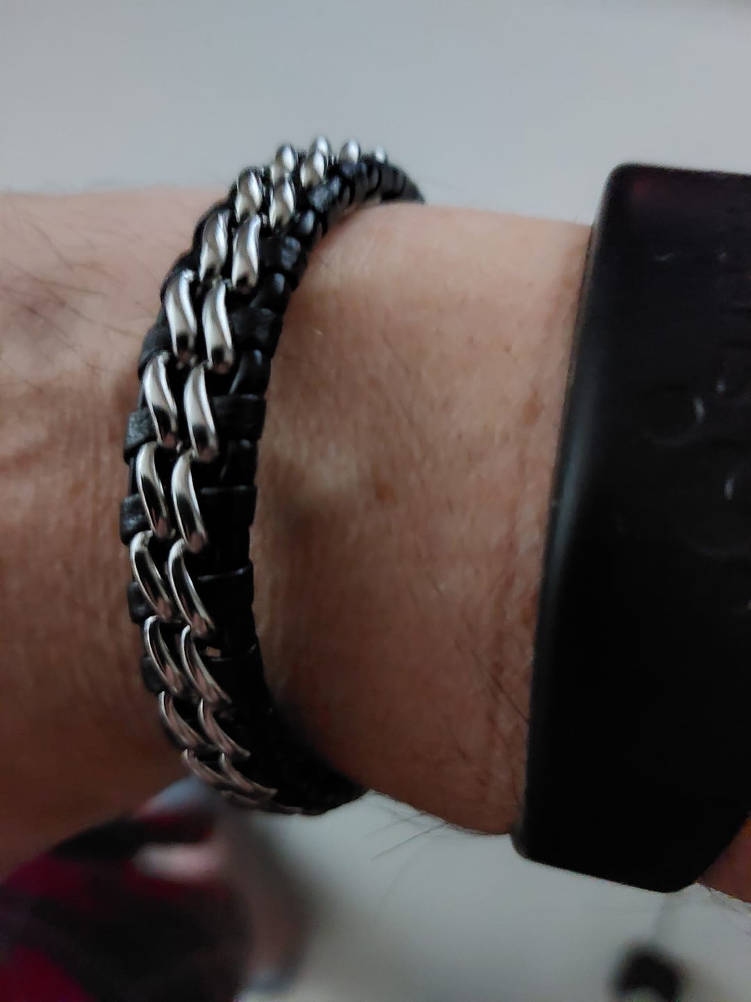 Customer photo review of Lederarmband "Steel"