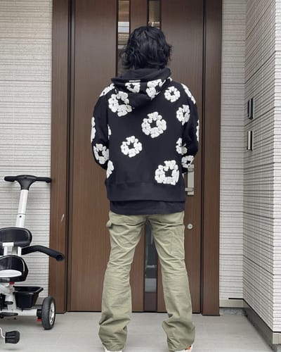 Customer photo review of Denim Tears The Cotton Wreath Hoodie