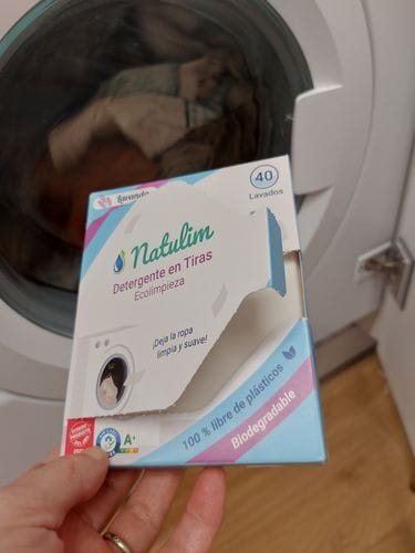 Customer photo review of Eco-Tiras de Detergente 40 lavados Natulim