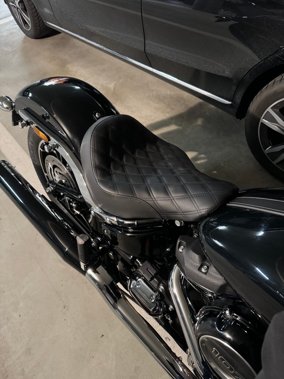 Customer photo review of Renegade LS Schwarz Sport Glide / Low Rider-ST/S ab 18