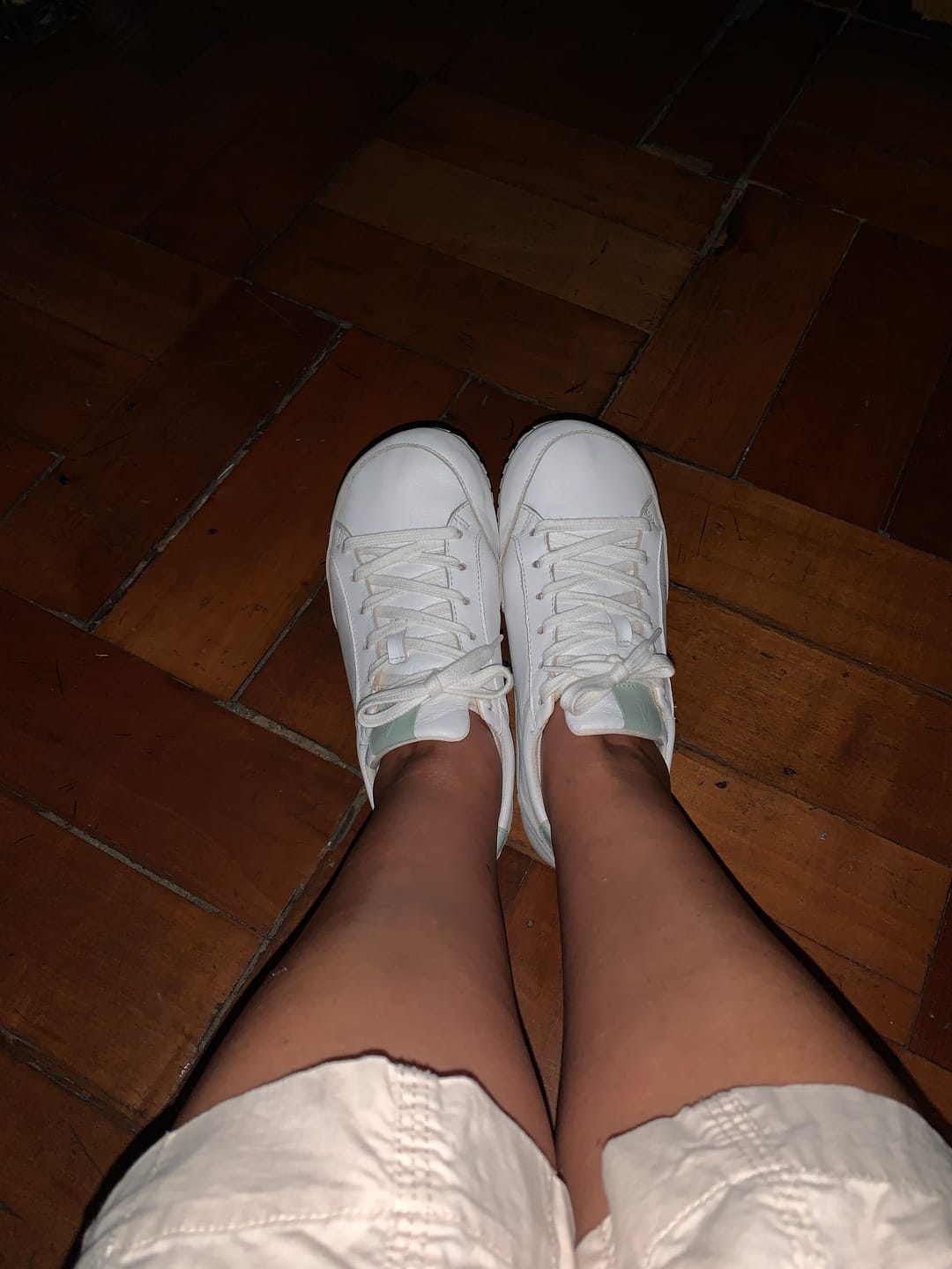 Customer photo review of Zapatilla Mujer. A1 Blanca Romero